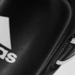 Espinillera con empeine adidas ADIGSS012